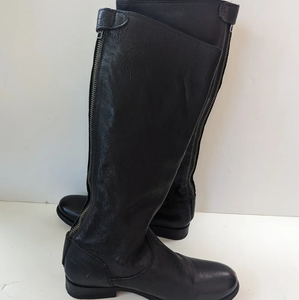 Frye Boots Women's 5.5 B Tall Black Leather back Zipper Low Heel